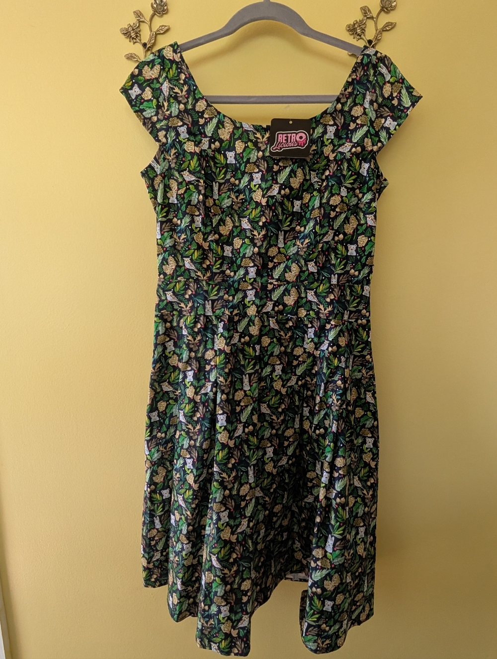 Retro Brand Green Floral Fit-and-Flare Dress